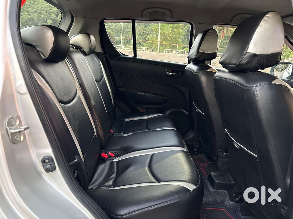 Maruti Suzuki Swift Vxi With Abs, 2016, Petrol