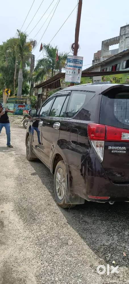 Toyota Innova Hycross Hybrid 2017