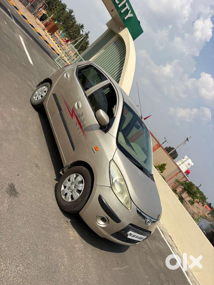 Hyundai I10 Magna At, 2010, Petrol