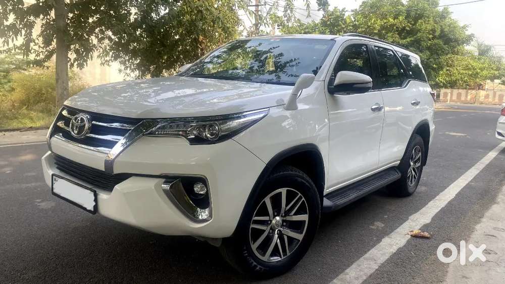 Toyota Fortuner 4x4 Automatic 2017 Diesel Excellent Condition