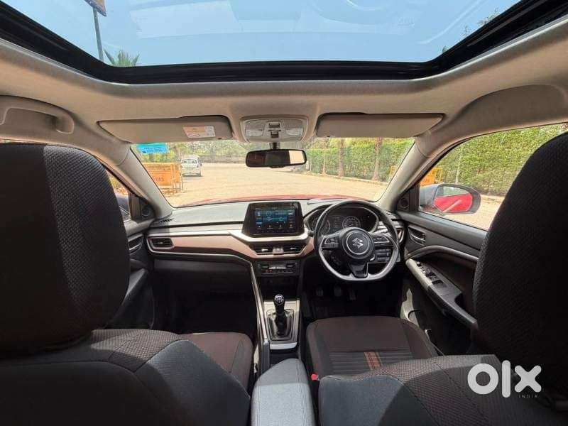 Maruti Suzuki Vitara Brezza Zxi +, 2025