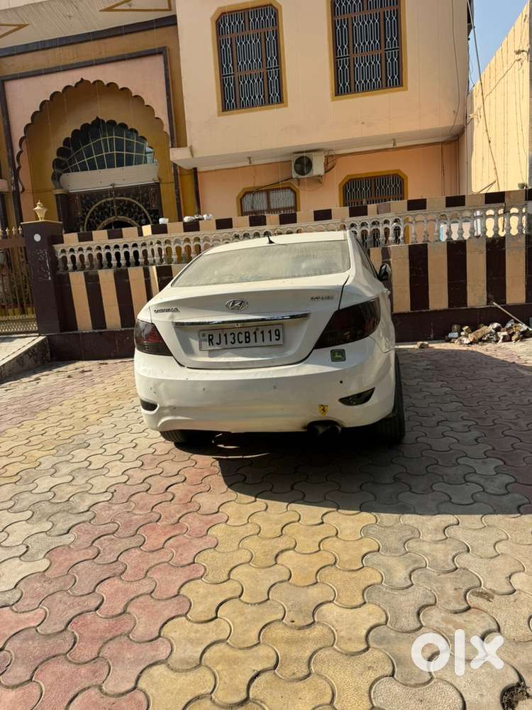 Hyundai Fluidic Verna 2014