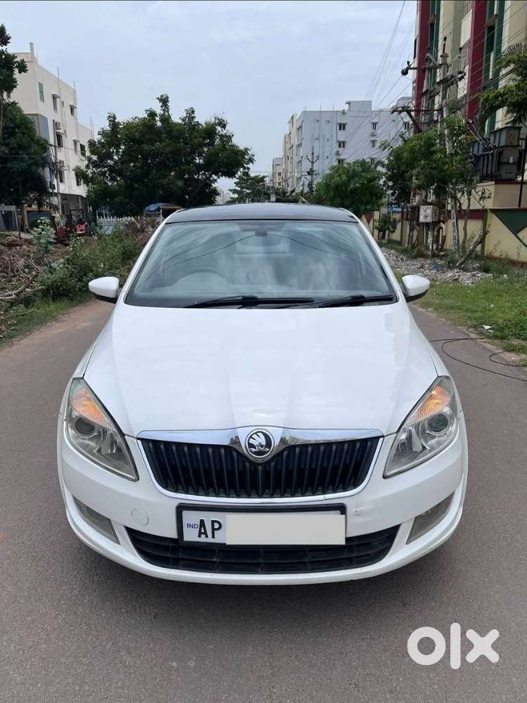 Skoda Rapid 1.5 Tdi At Style, 2015, Diesel