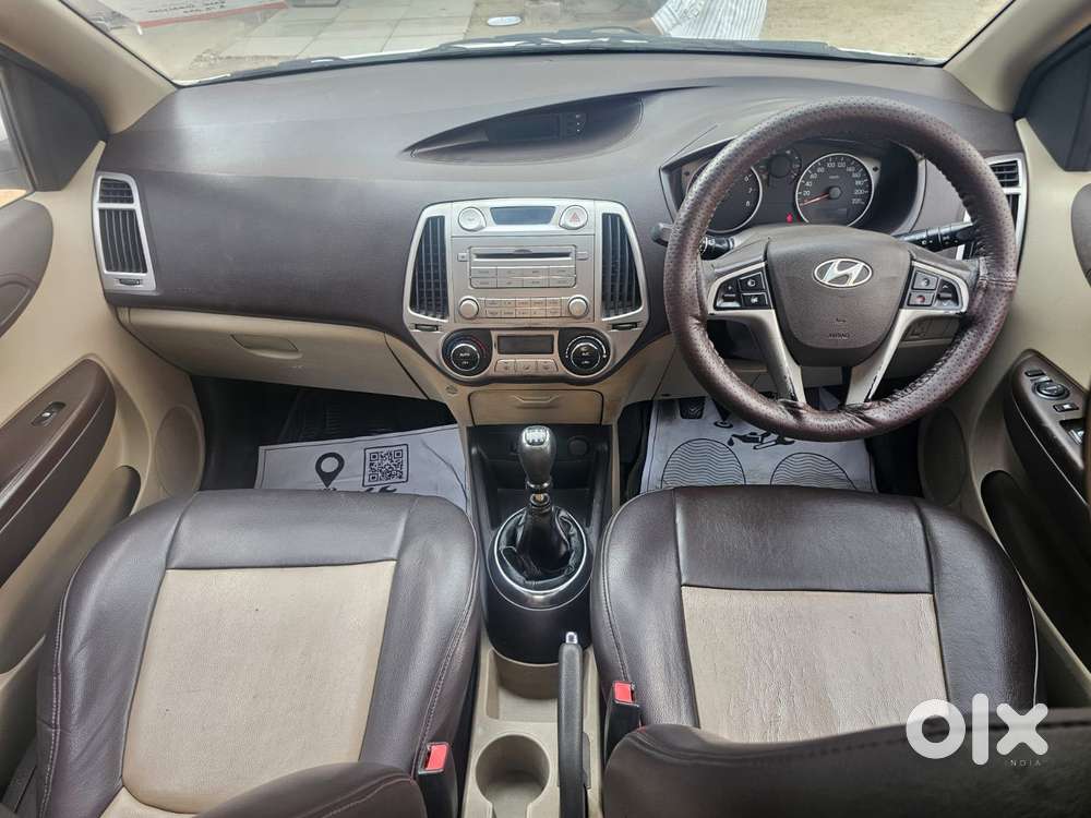 Hyundai I20 2009-2011 Asta, 2011, Petrol