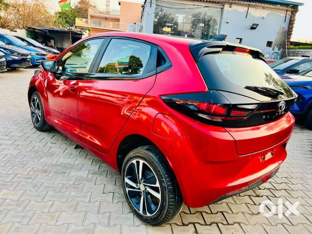 Tata Altroz Xz Plus (s), 2023, Petrol