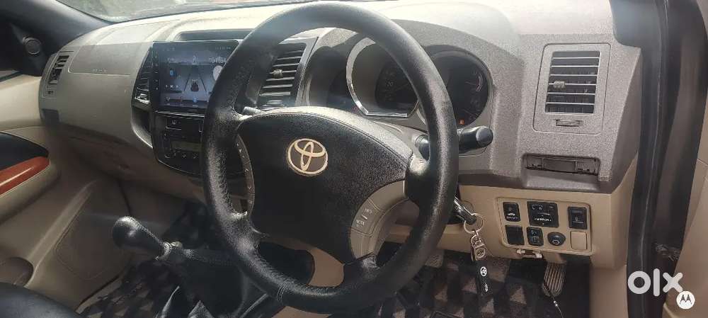 Toyota Fortuner 3.0 2010