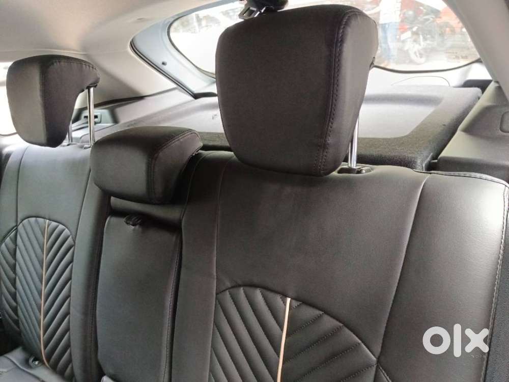 Maruti Victoris Vxi Cng In Showroom Condition