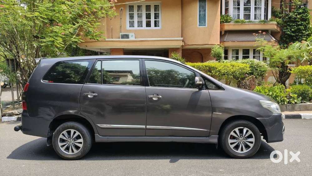 Toyota Innova 2.5 V 7 Str, 2015, Diesel