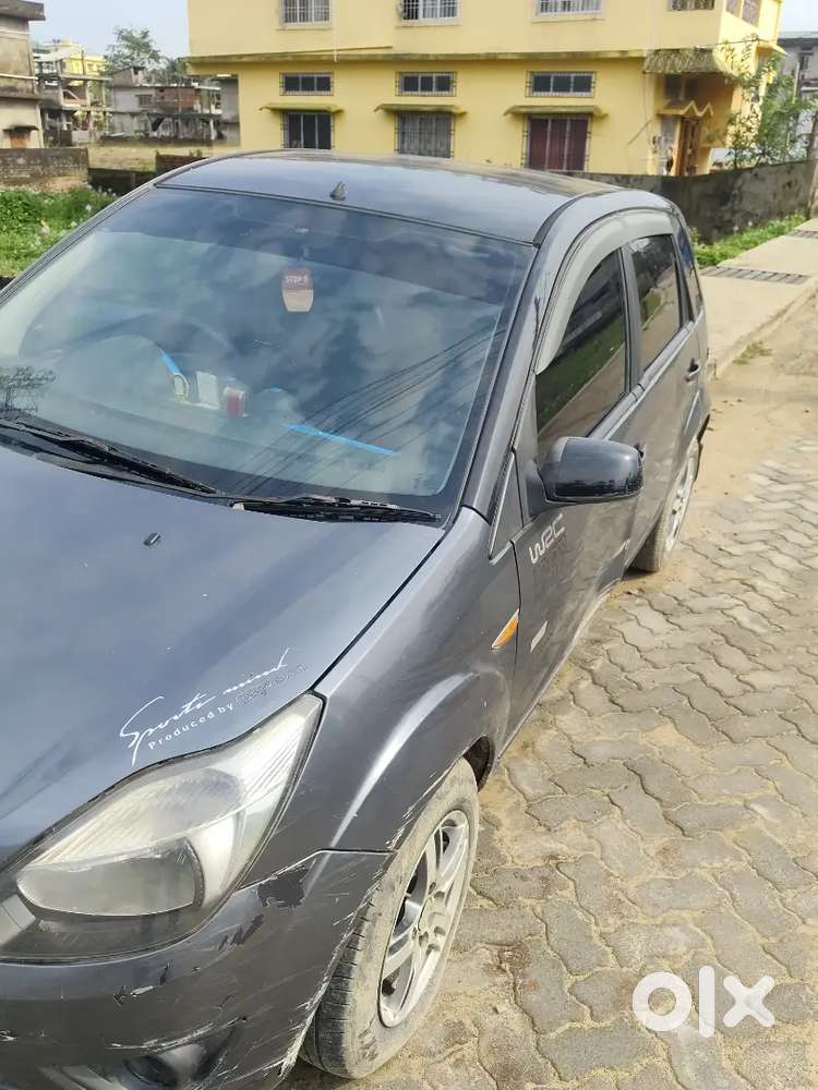 Ford Figo 2012