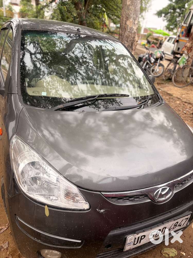 Hyundai I10 Sportz 2010 Car