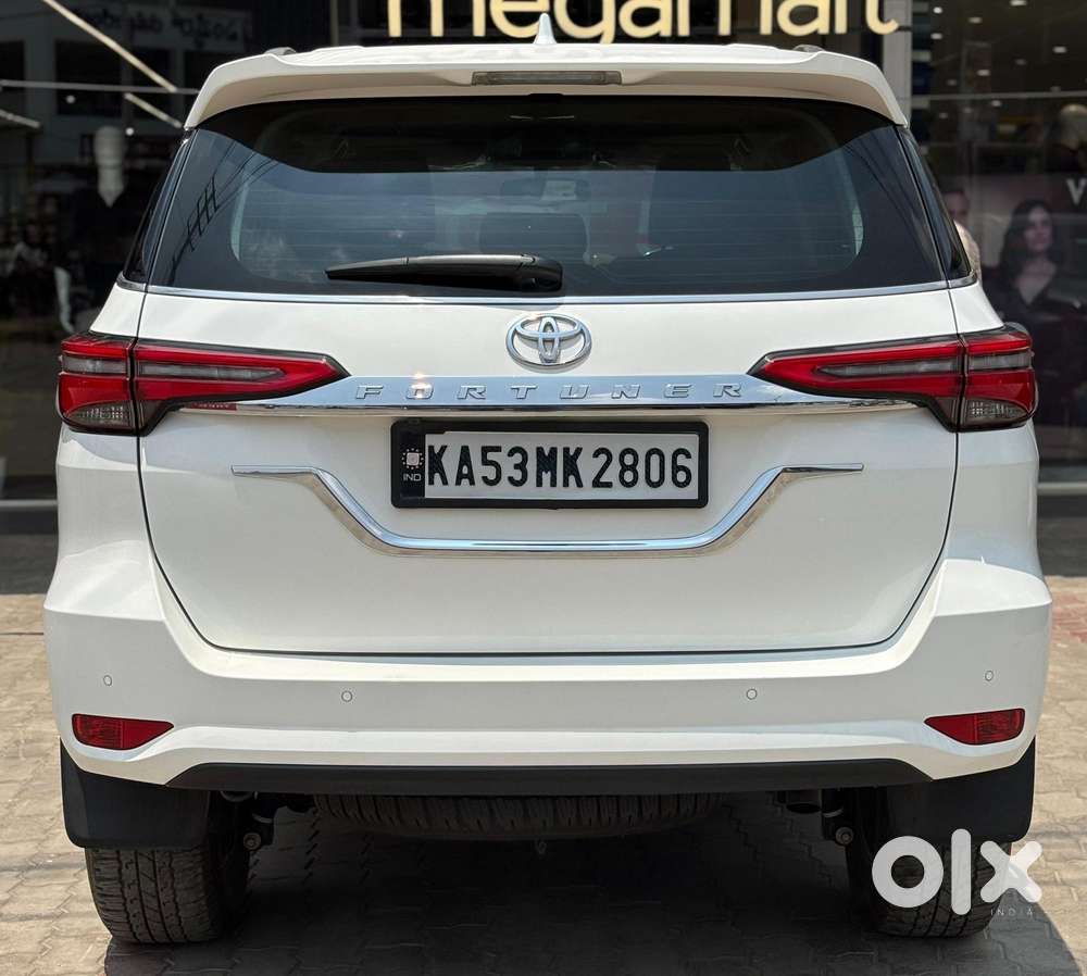 Toyota Fortuner 4x2 Mt 2.8 Diesel, 2023, Diesel