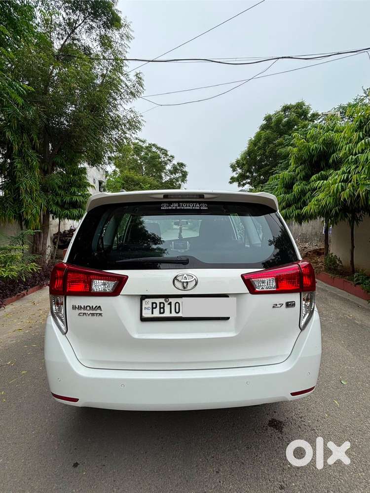 Toyota Innova Crysta [2020-ongoing] 2.7 Gx At 7 Str, 2022, Petrol