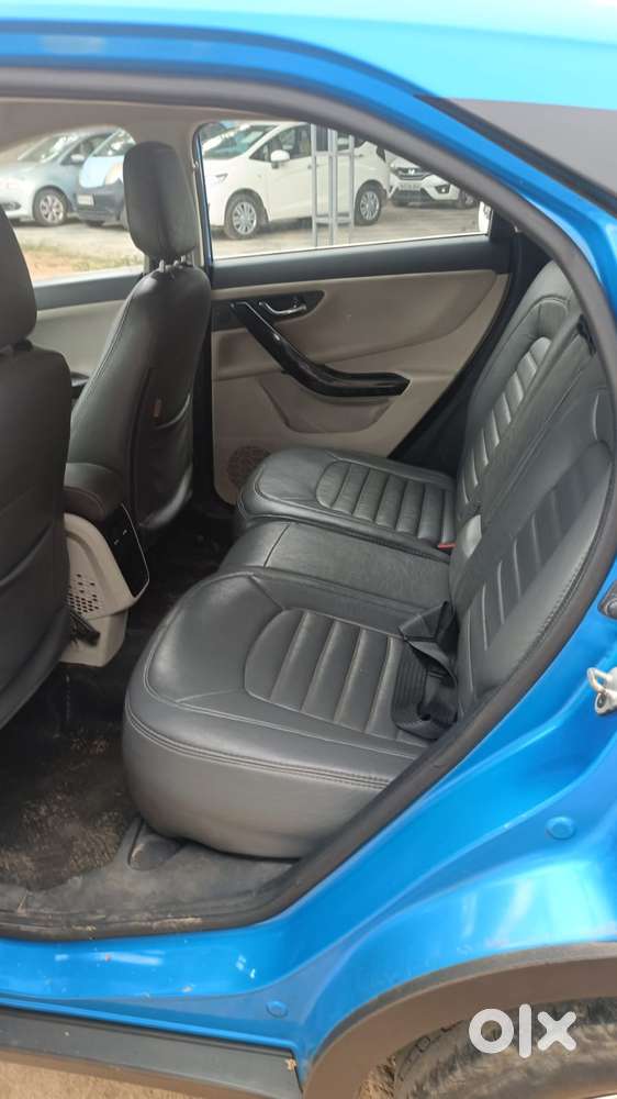 Tata Nexon 1.2 Revotron Xza Plus Dualtone, 2020, Petrol