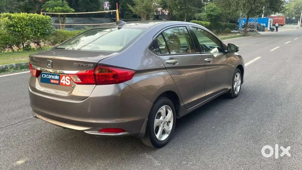 Honda City 1.5 V 4th Gen I-vtec Mt, 2016, Petrol