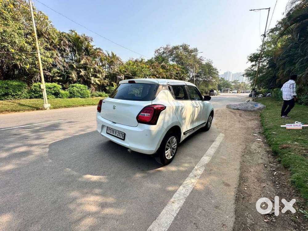 Maruti Suzuki Swift 2018 Vxi, 2022, Petrol