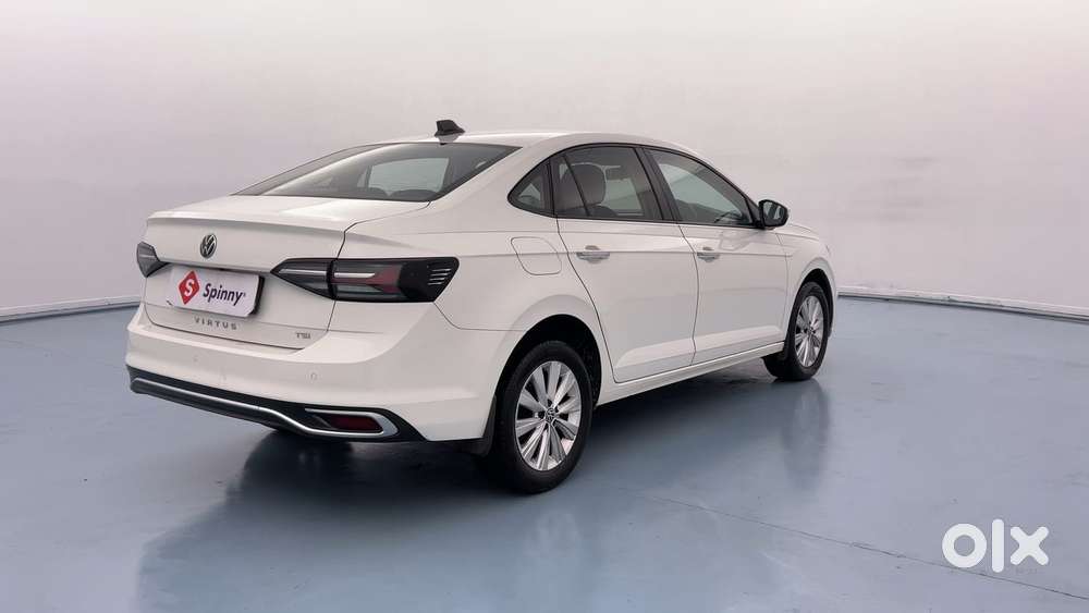 Volkswagen Virtus Highline Plus 1.0 Tsi At, 2022, Petrol