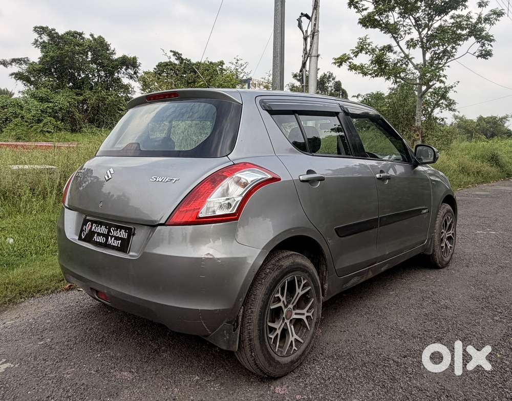 Maruti Suzuki Swift Vxi, 2015, Petrol
