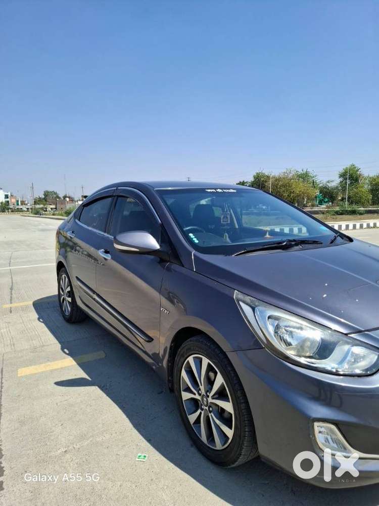 Hyundai Verna