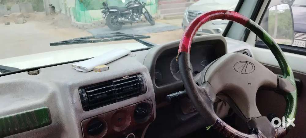Mahindra Bolero Pik-up 2015 Diesel 220000 Km Driven