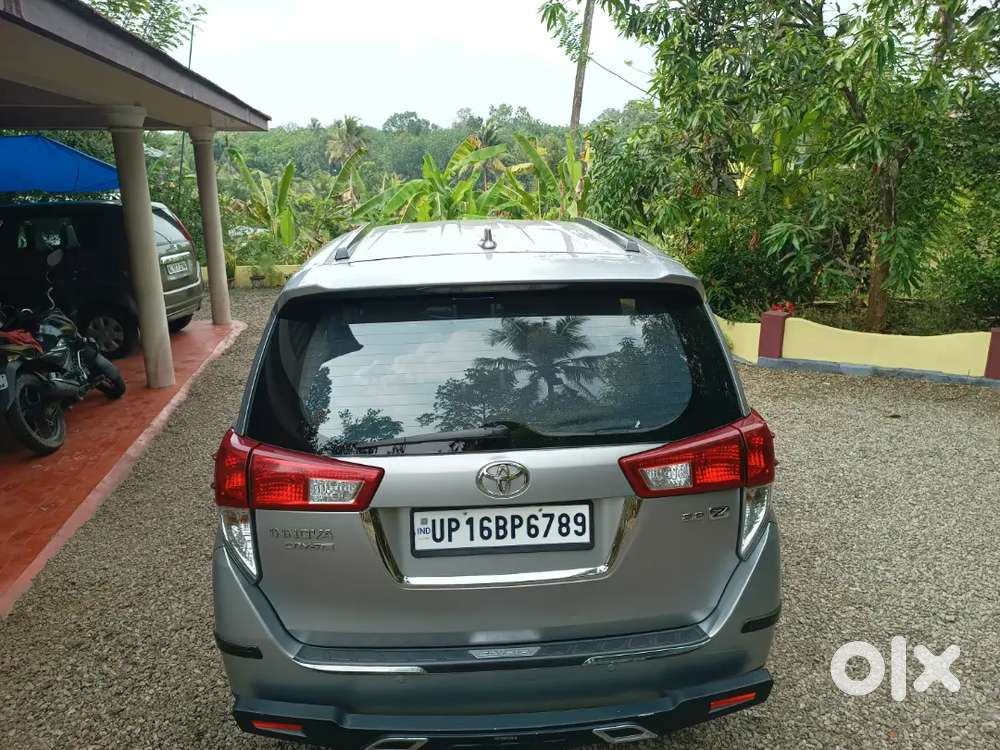 Toyota Innova Crysta Z 2.8 Automatic 2017 Diesel 138750 Km Driven