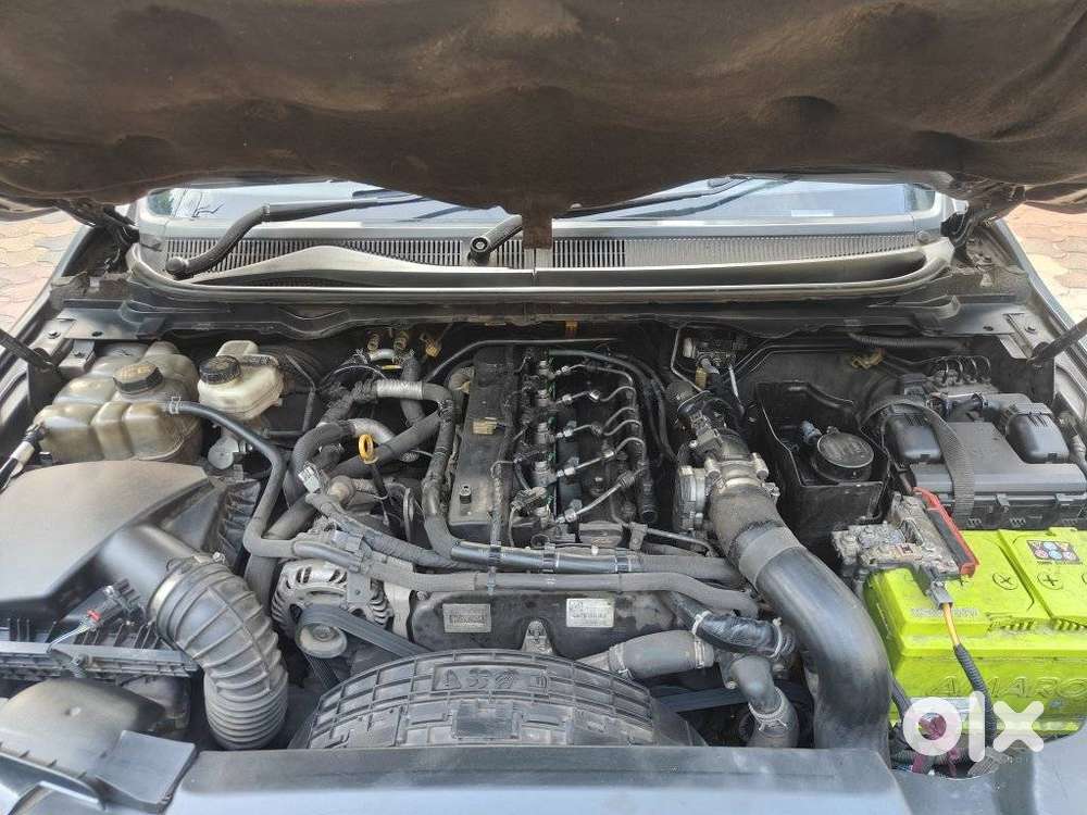 Ford Endeavour 3.2 Titanium At 4x4, 2016, Diesel