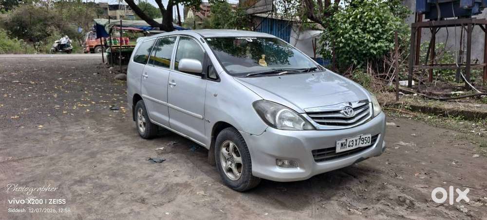 Toyota Innova 2.5 G (diesel) 8 Seater, 2009, Diesel