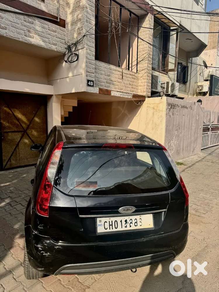 Ford Figo 2012 Diesel 180000 Km Driven