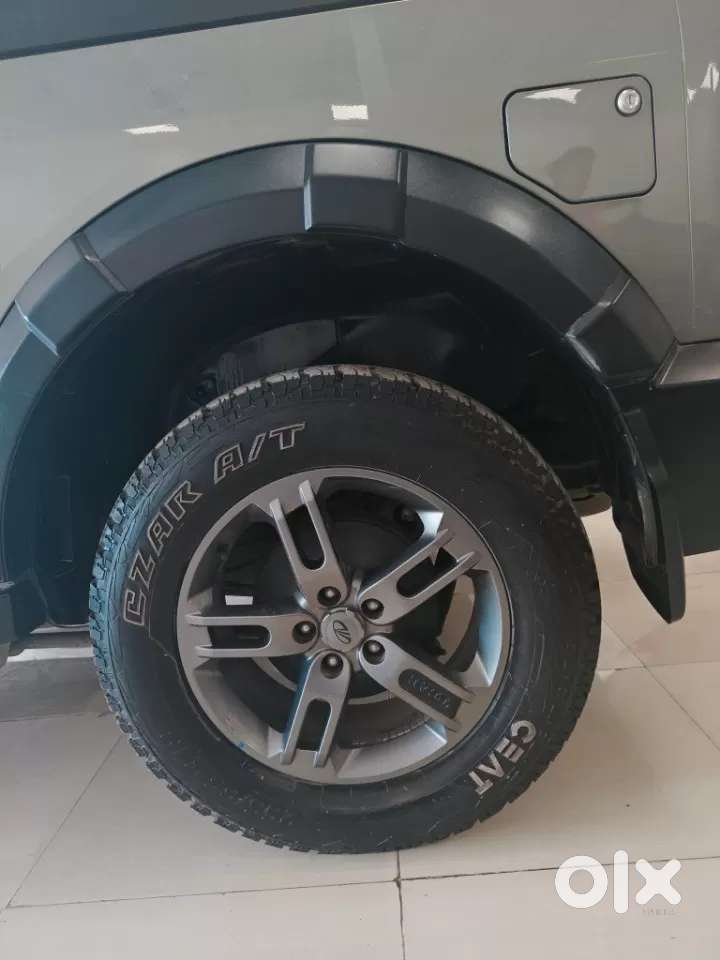 Mahindra Thar 2.2 Lx Convertible Diesel At 4 Str, 2022, Diesel
