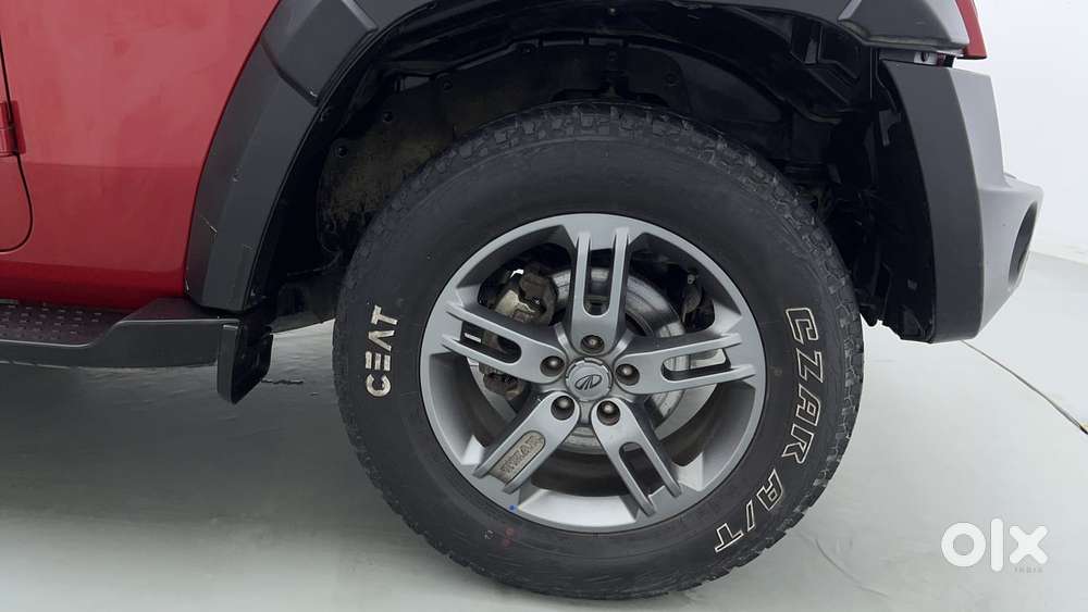 Mahindra Thar Lx Hard Top Petrol At Rwd, 2021, Petrol