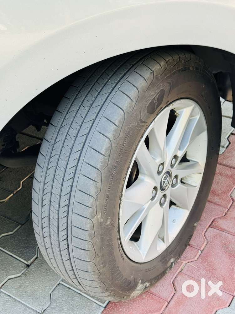 Toyota Innova Crysta 2.4 G Mt, 2018, Diesel