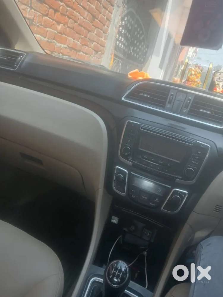 Maruti Suzuki Ciaz 2016 Diesel 92358 Km Driven