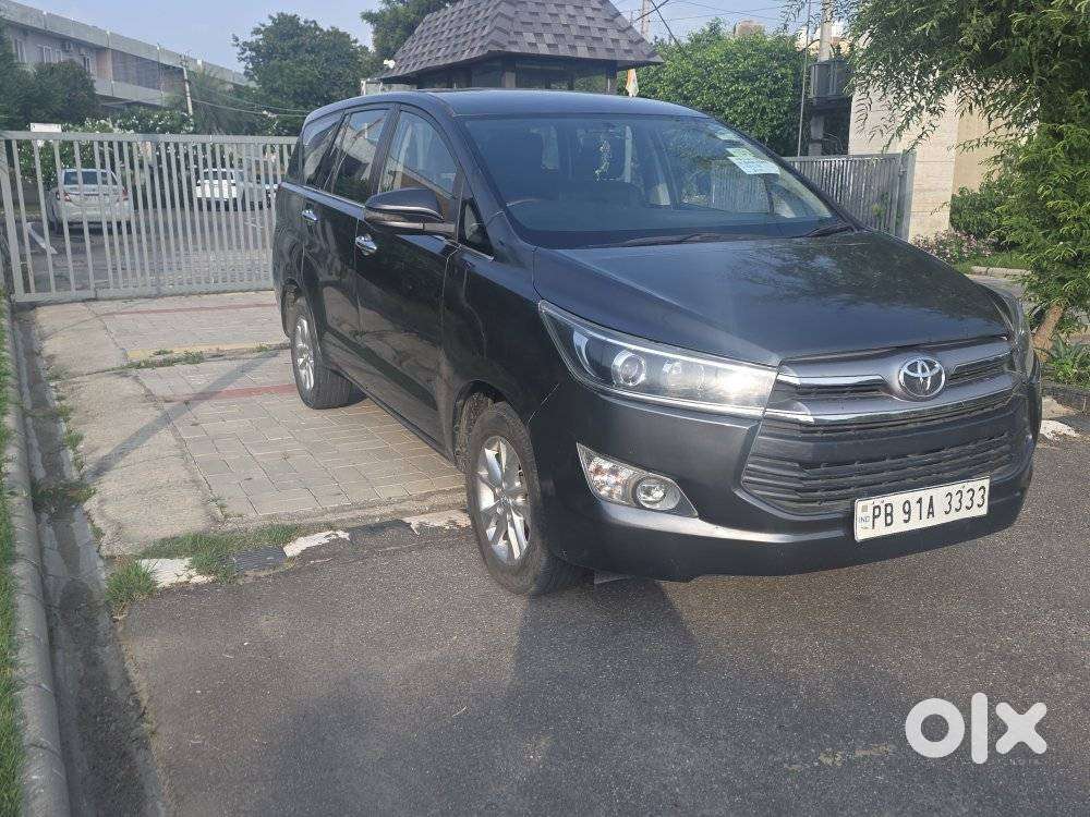 Toyota Innova Crysta 2.4 V, 2018, Diesel