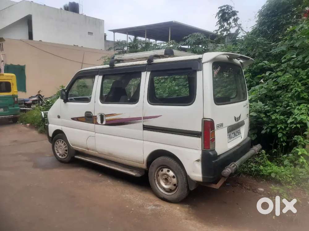 7 Seater Eco Car