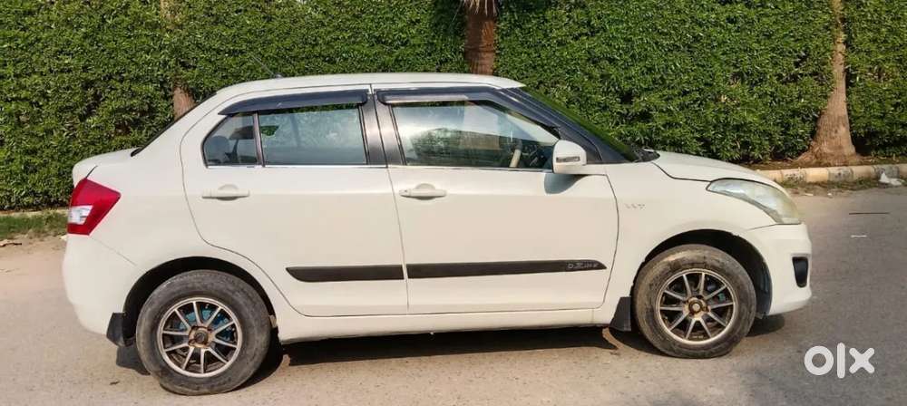 Maruti Suzuki Swift Dzire 1.2 Vxi Bsiv, 2012, Cng & Hybrids