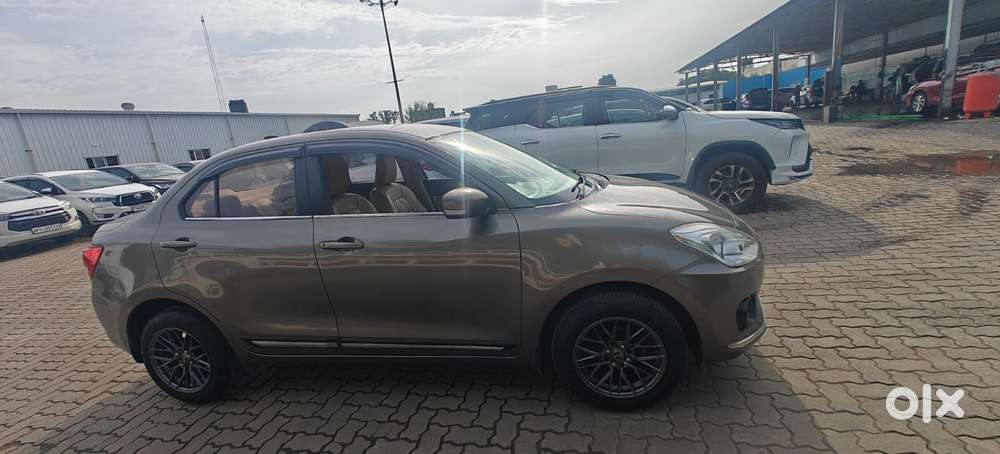 Maruti Suzuki Dzire 1.2 Vxi, 2018, Petrol