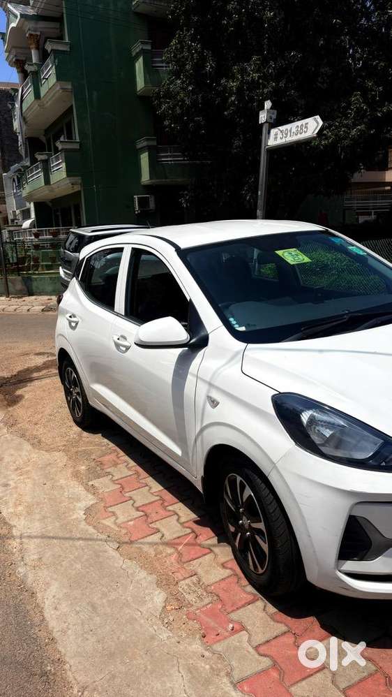 Hyundai Petrol Manual 2023