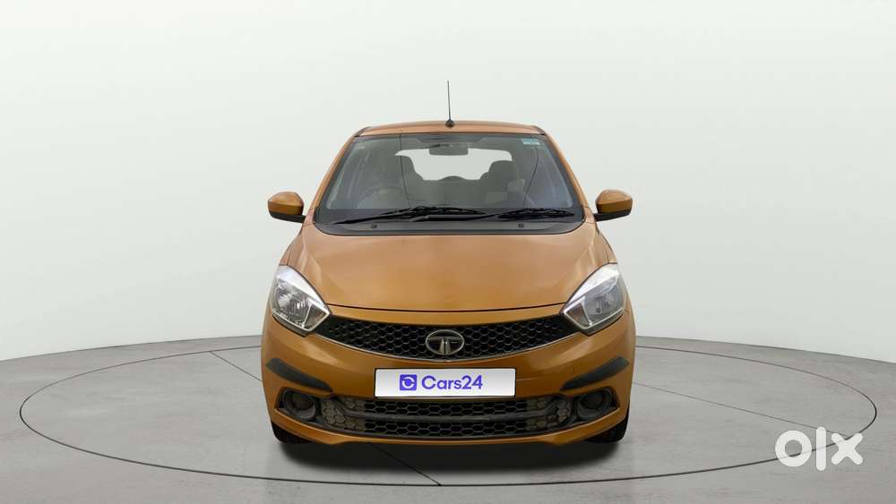 Tata Tiago 1.2 Revotron Xt, 2016, Petrol