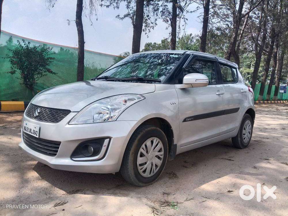 Maruti Suzuki Swift Vxi + Manual, 2017, Petrol