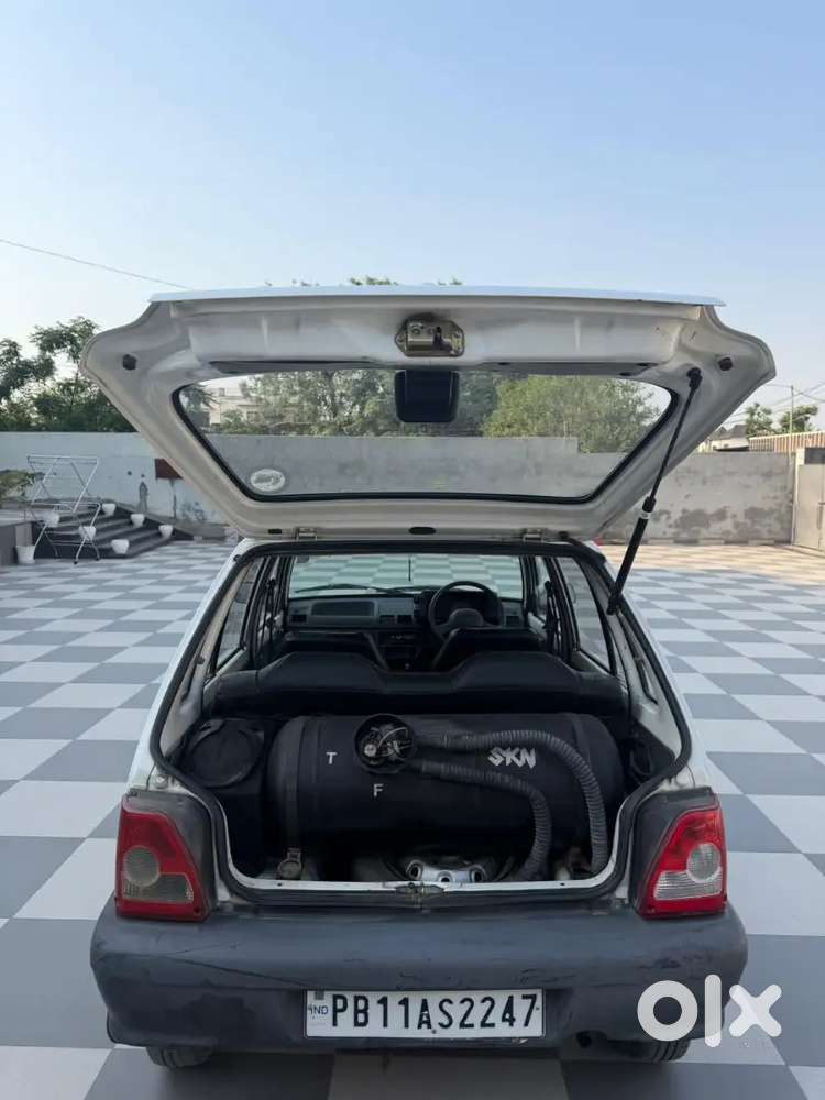Maruti Suzuki 800 2010 Petrol Well Maintained
