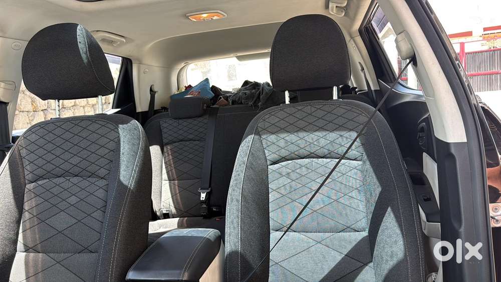 Mahindra Xuv 3xo 2025 Petrol 22000 Km Driven