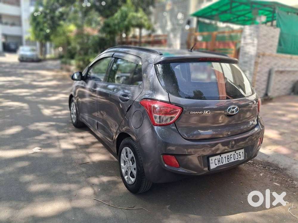 Hyundai Grand I10 2013-2016 Sportz, 2016, Petrol