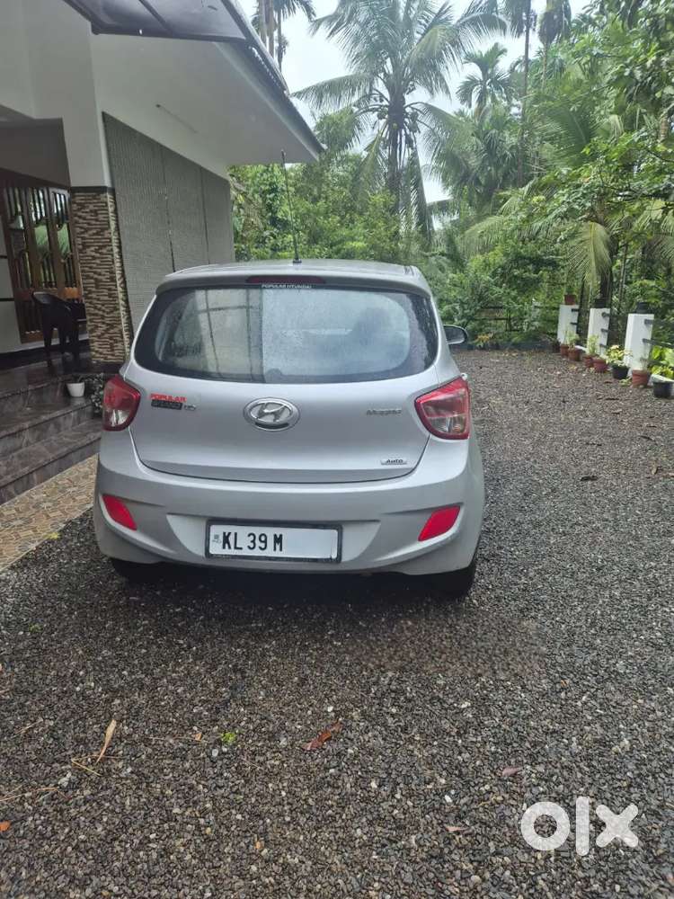 Hyundai Grand I 10 Magna Auto Matic New Insurance Spare Keyc