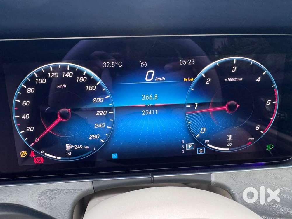 E-350 D , Extended Warranty & Service Pack Available,good Condition