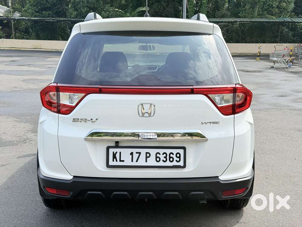 Honda Br-v I-vtec E Mt, 2016, Petrol