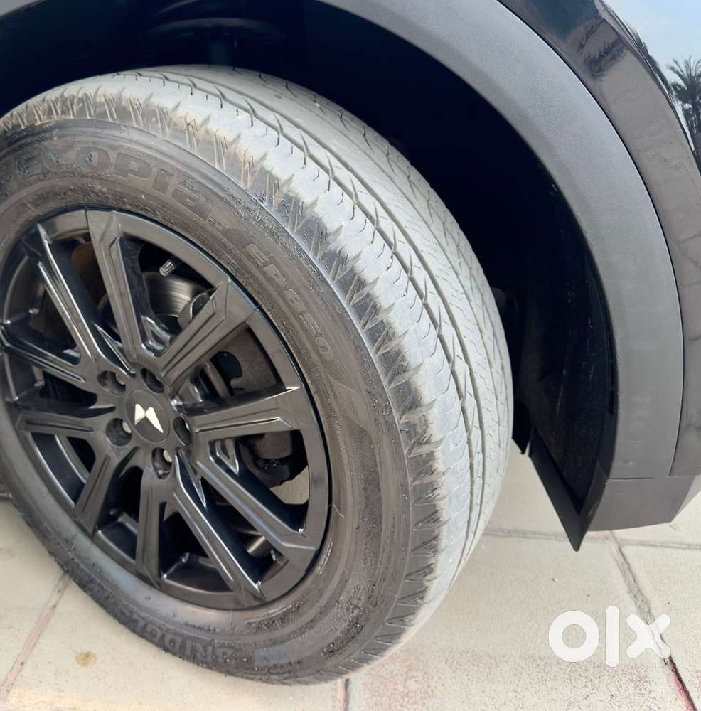 Mahindra Xuv700 2.0 Ax 7 Petrol At Luxury Pack Str, 2024, Petrol