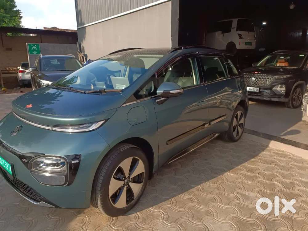 Mg Windsor Ev 2024 Electric 29500 Km Driven