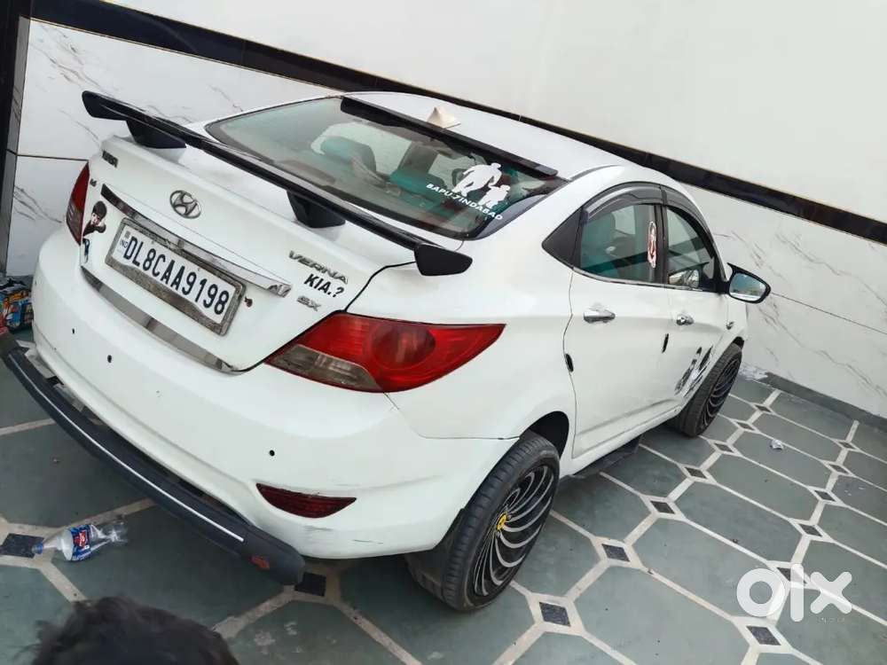 Hyundai Verna 2013 Cng & Hybrids 90000 Km Driven