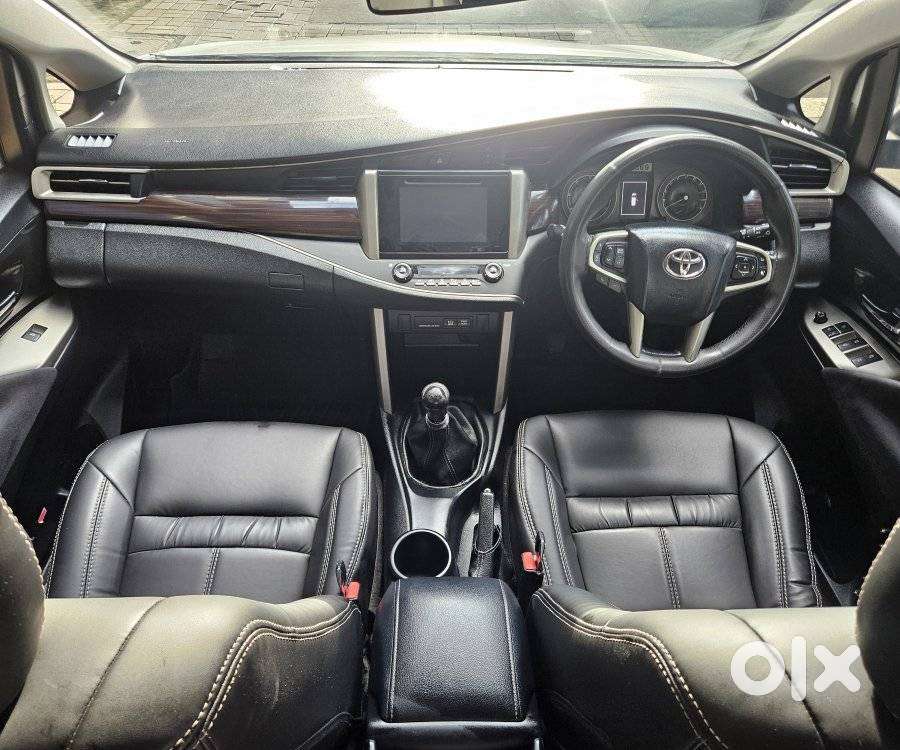 Toyota Innova Crysta 2.4 Vx Mt 8s, 2018, Diesel