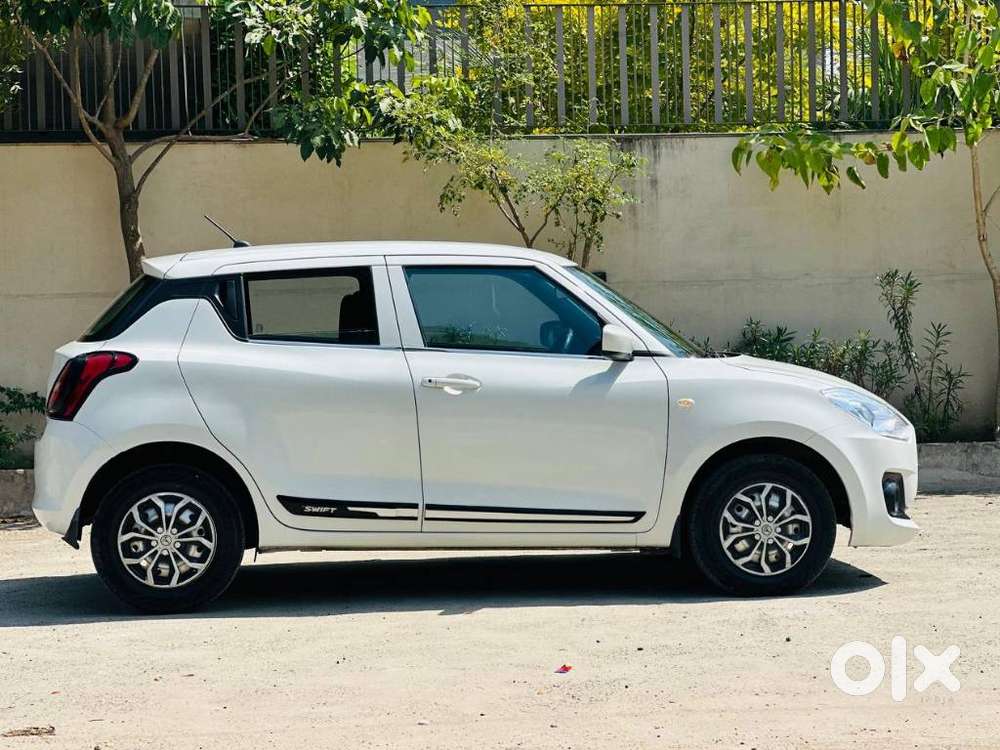 Maruti Suzuki Swift Lxi, 2020, Petrol