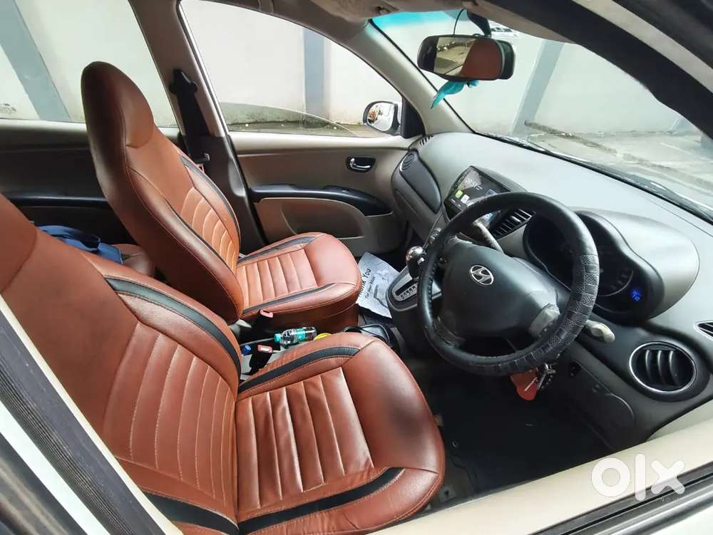Automatic Hyundai I10 Sportz